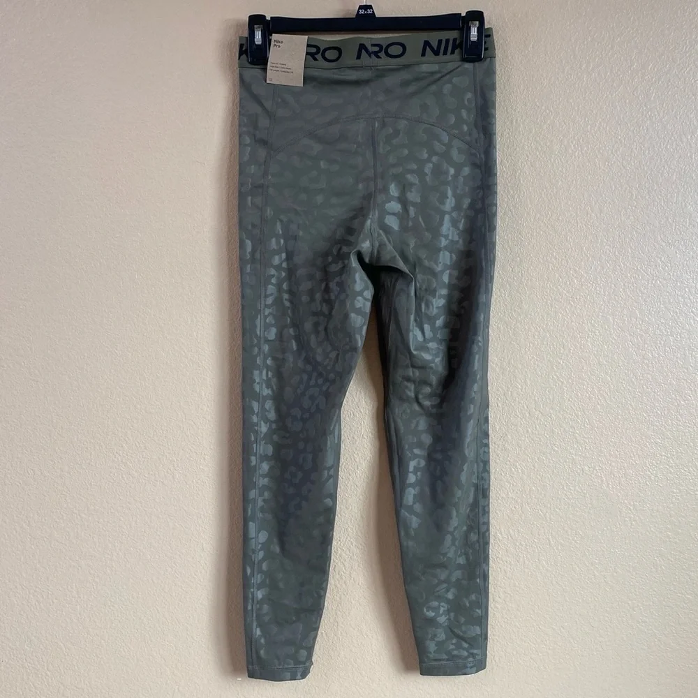 Nike New Size‎ Small Pro Dri Fit High Waisted 7/8 Printed Leggings Green Animal